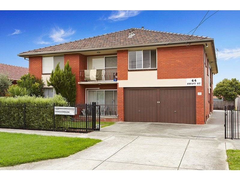 2/44 Swift Street, Thornbury VIC 3071