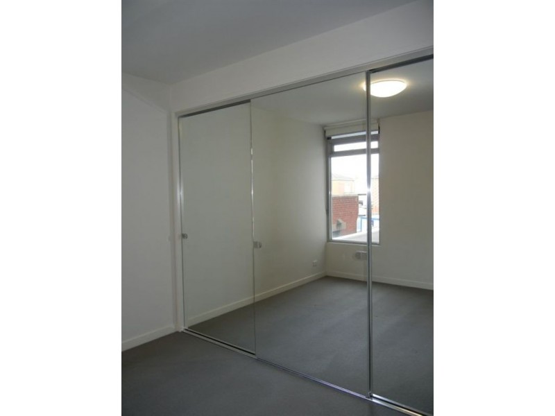 8/404 High Street, Northcote VIC 3070