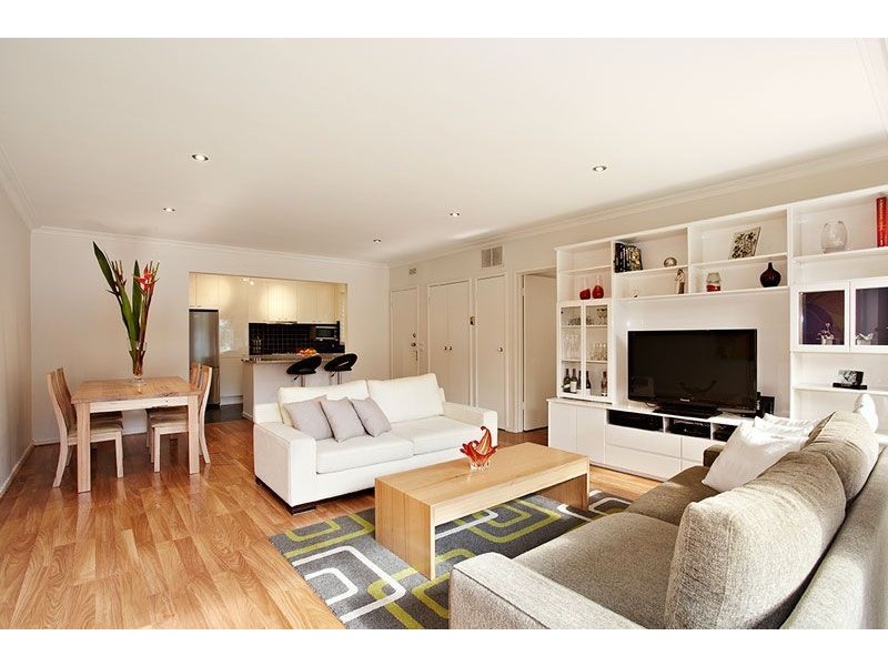 2/141 Maltravers Road, Ivanhoe VIC 3079