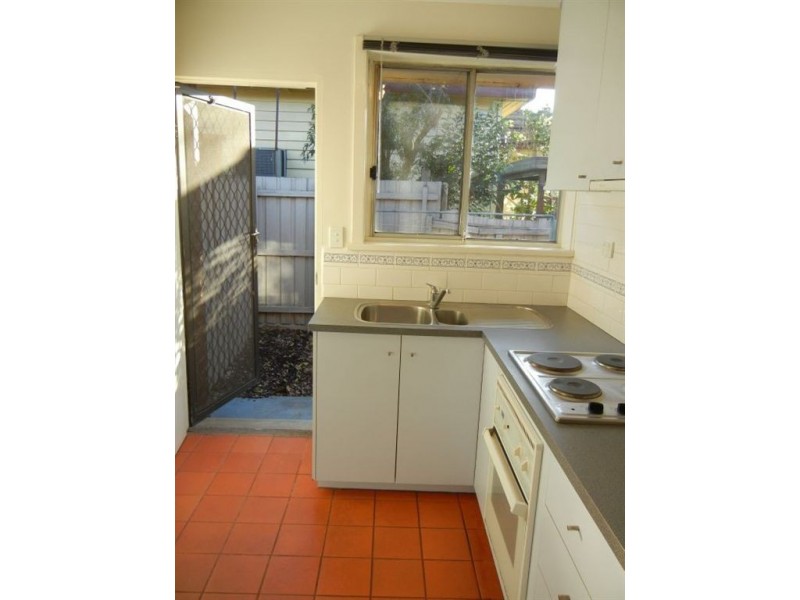 1/17 Thames Street, Northcote VIC 3070