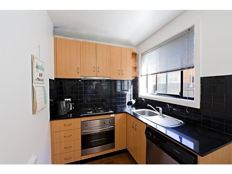 2/8 Murray Street, Thornbury VIC 3071