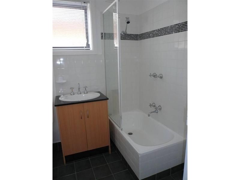 2/8 Murray Street, Thornbury VIC 3071