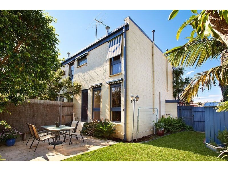 8/56 Dundas Street, Thornbury VIC 3071