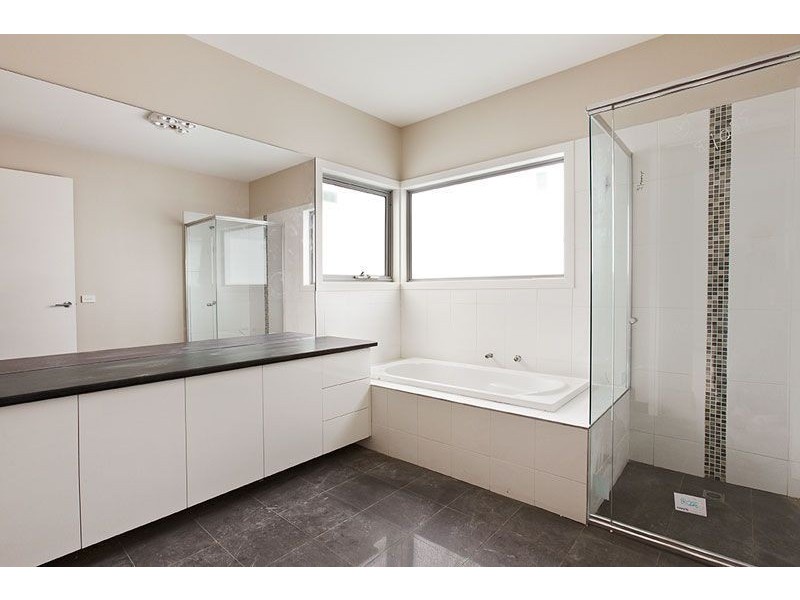 1/26 Lower Plenty Road, Rosanna VIC 3084