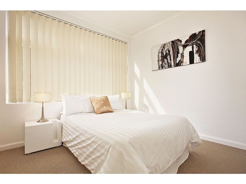 8/9 Hammond Street, Thornbury VIC 3071