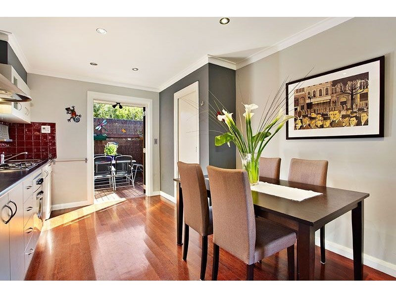 2/119 Darebin Road, Thornbury VIC 3071