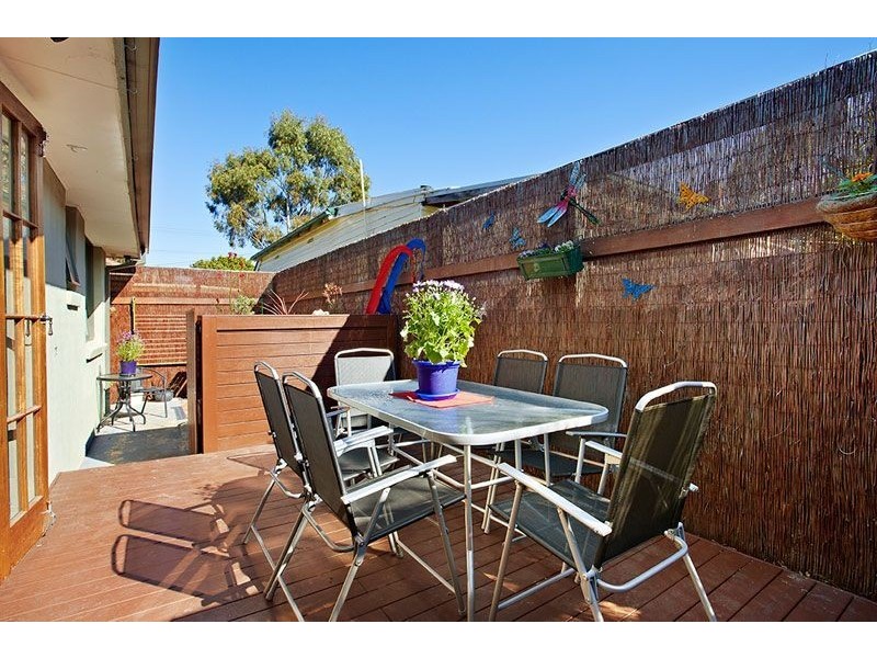 2/119 Darebin Road, Thornbury VIC 3071