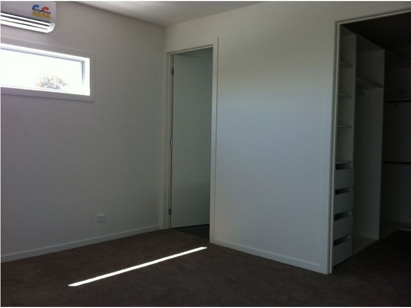 4/26 Lower Plenty Road, Rosanna VIC 3084