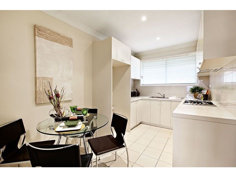 8/10 Dundas Street, Thornbury VIC 3071