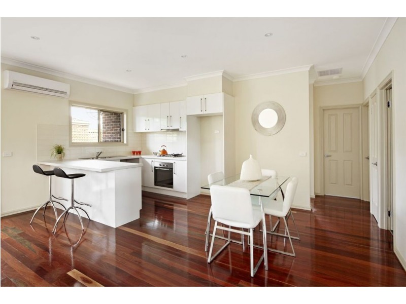 2/16 Elm Street, Preston VIC 3072