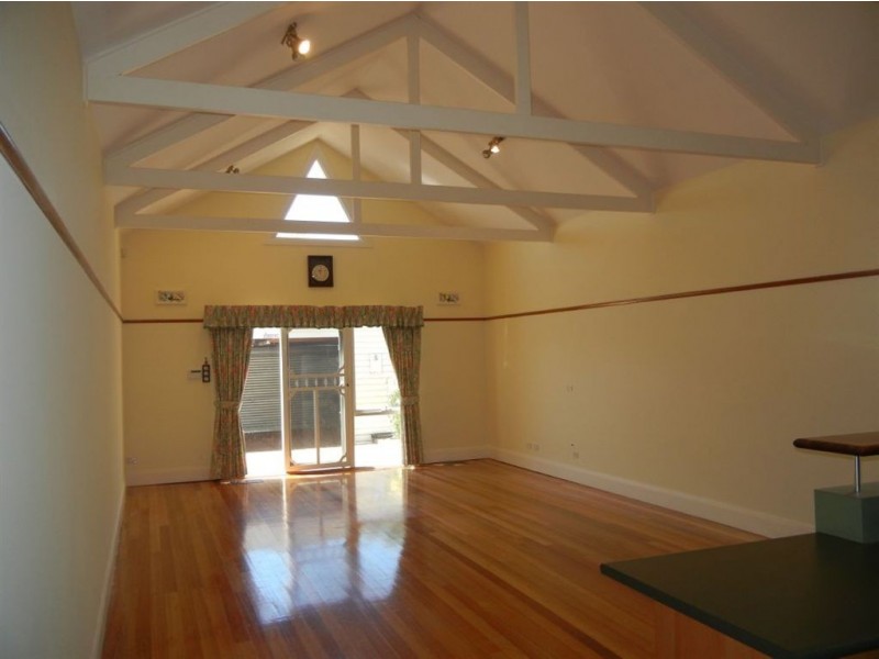 28 Glanfield Street, Northcote VIC 3070