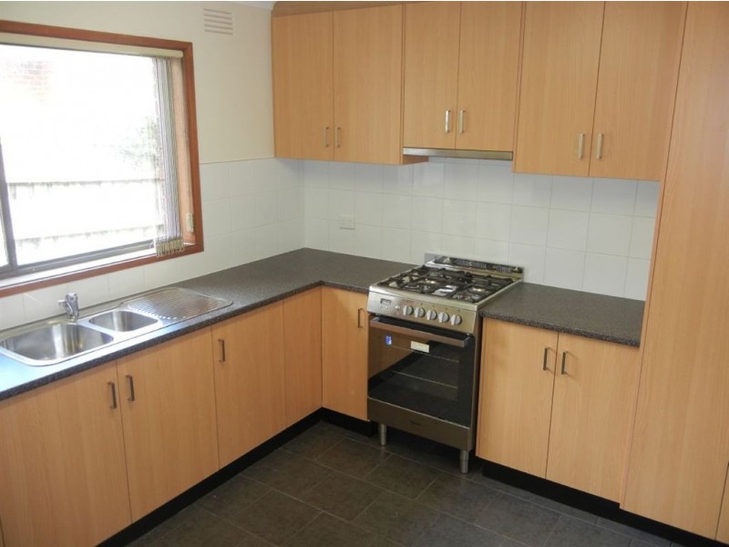 2/12 Linden Avenue, Heidelberg Heights VIC 3081