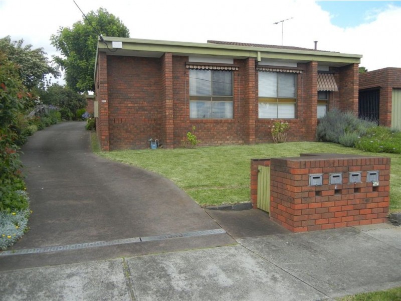 2/12 Linden Avenue, Heidelberg Heights VIC 3081