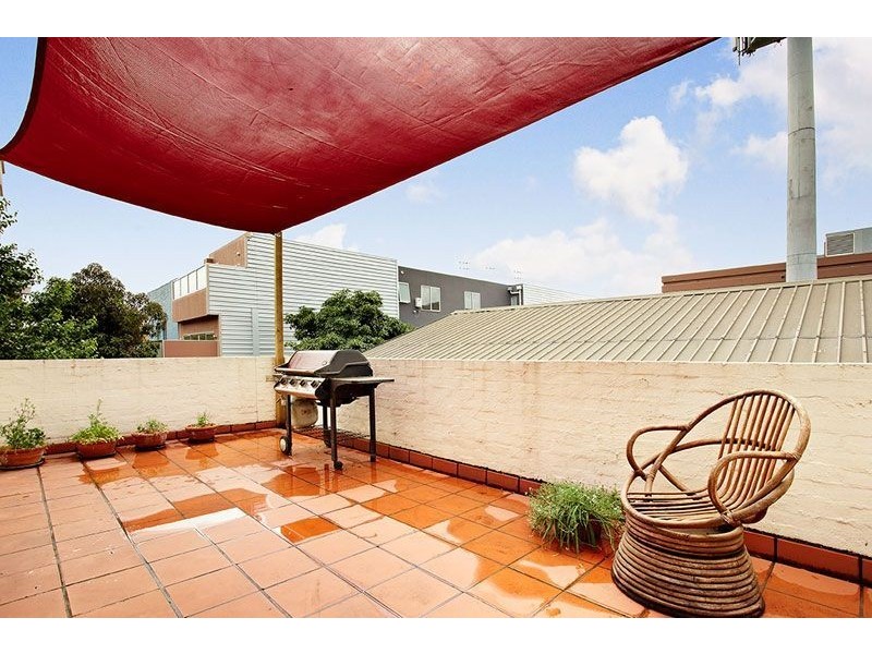 4/1 Smith Street, Thornbury VIC 3071