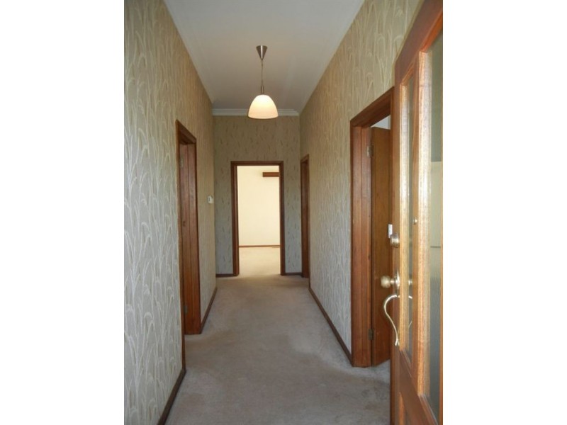 2 Birch Street, Preston VIC 3072