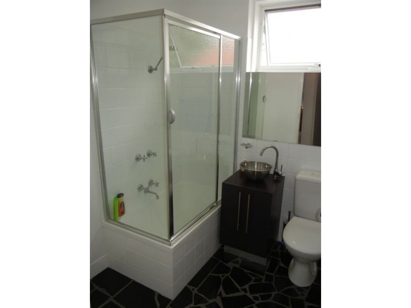 4/175 Gladstone Avenue, Northcote VIC 3070