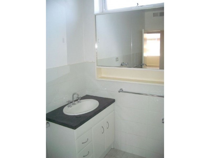 9/9 Meadow Street, St Kilda East VIC 3183