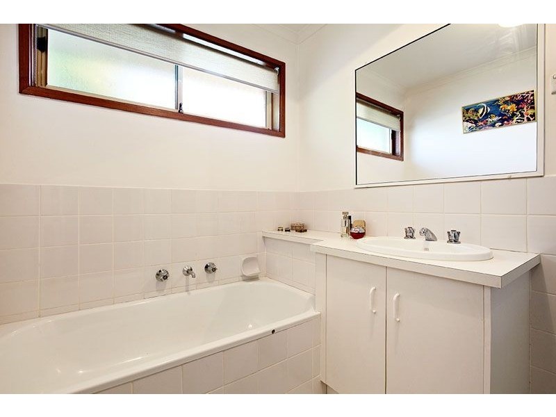 1/4 Greenbelt Avenue, Preston VIC 3072