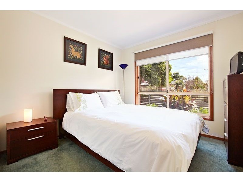 1/4 Greenbelt Avenue, Preston VIC 3072