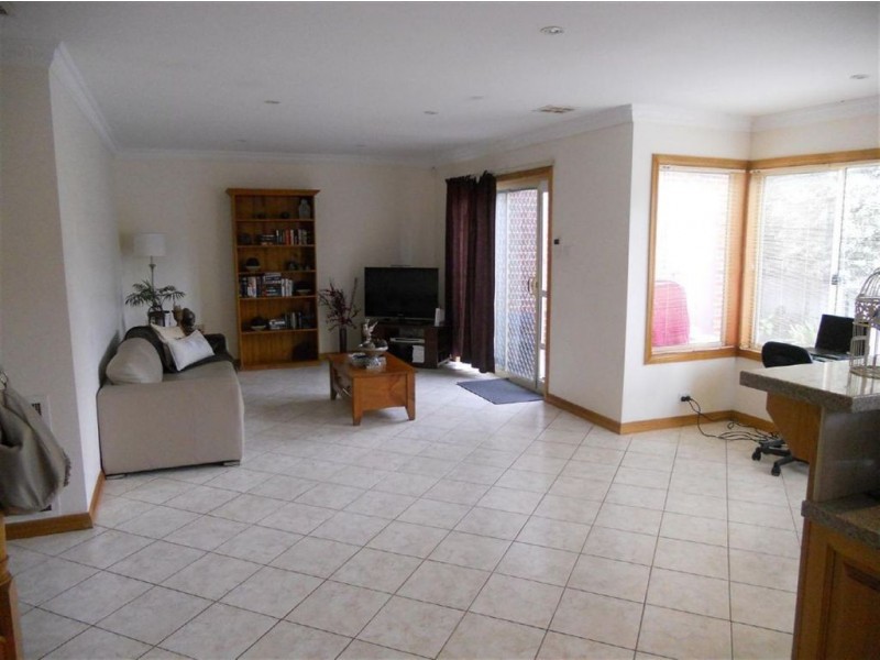 2/33 Hughes Avenue, Edithvale VIC 3196