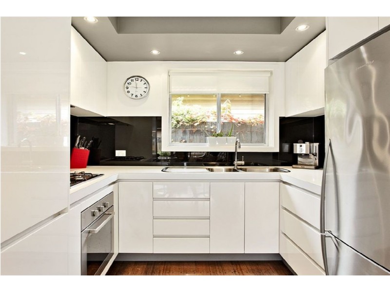 2/68 Howard Street, Reservoir VIC 3073