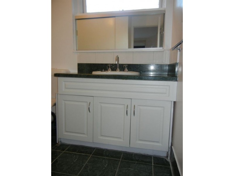 8/45 Station Street, Fairfield VIC 3078