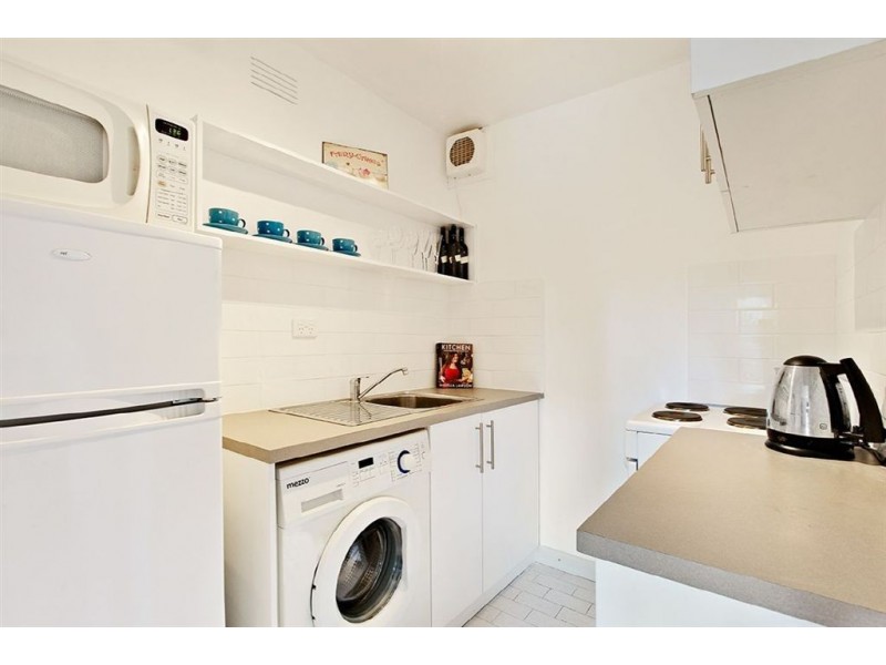 1/17 Kemp Street, Thornbury VIC 3071