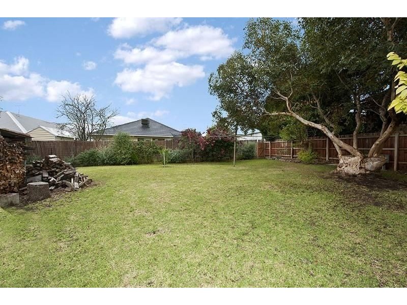 51 Airlie Road, Montmorency VIC 3094