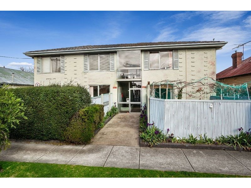 8/123 Emmaline Street, Northcote VIC 3070