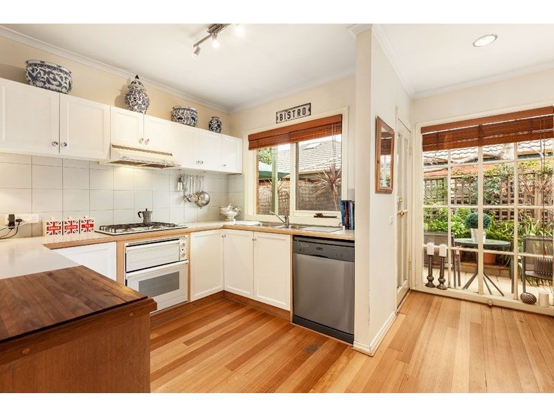 16/23 Coate Avenue, Fairfield VIC 3078