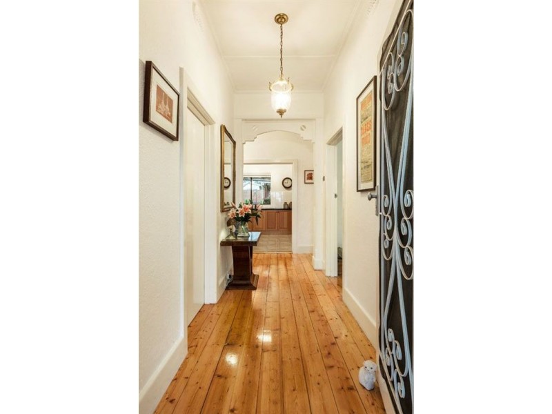 112 Cramer Street, Preston VIC 3072