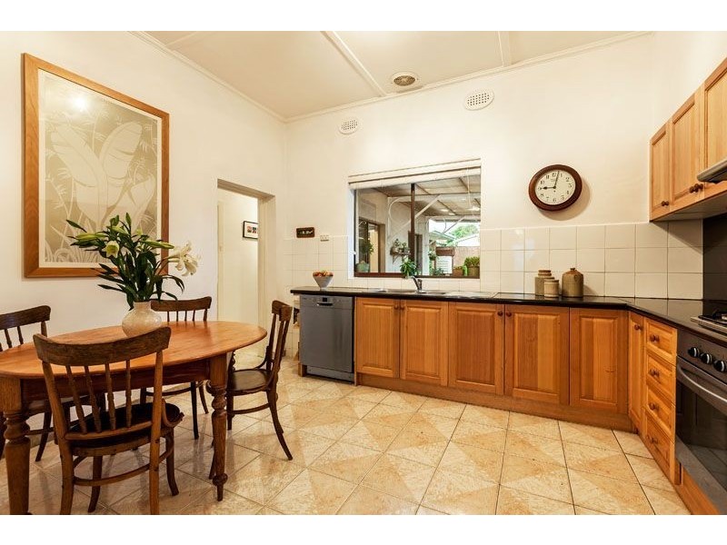 112 Cramer Street, Preston VIC 3072