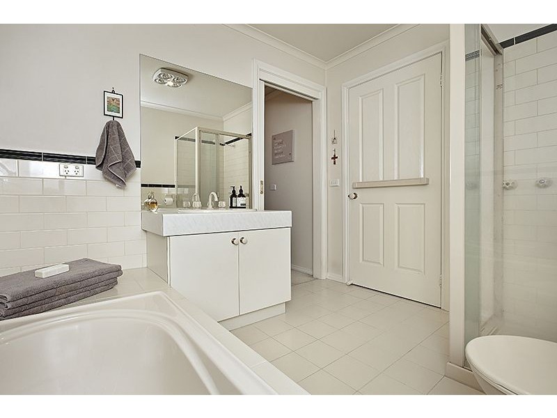 352 Victoria Road, Thornbury VIC 3071