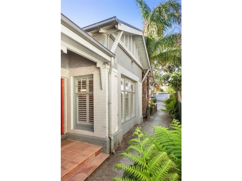 2/6 Kemp Street, Thornbury VIC 3071