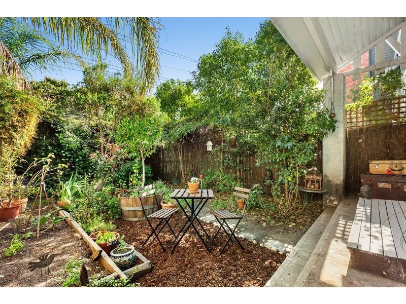 2/6 Kemp Street, Thornbury VIC 3071