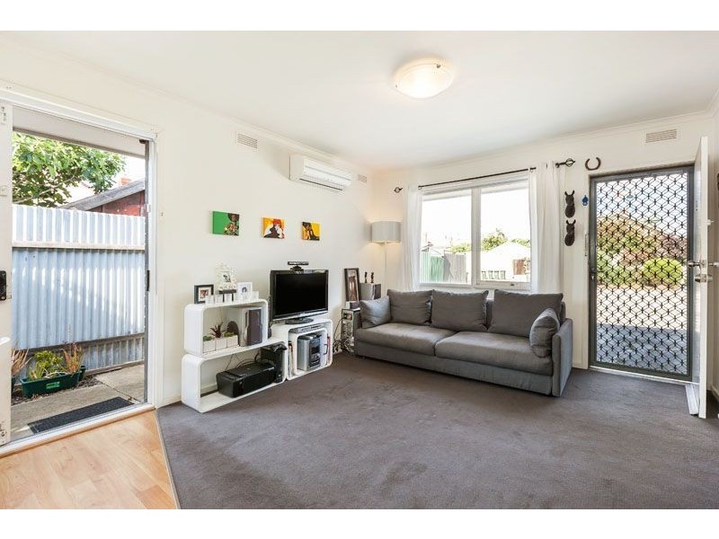 4/6 Methven Street, Brunswick East VIC 3057