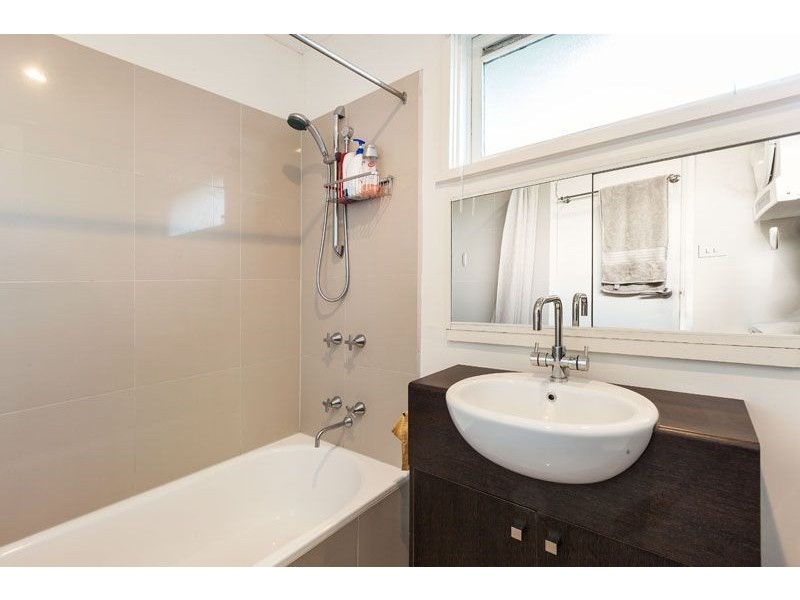 4/6 Methven Street, Brunswick East VIC 3057