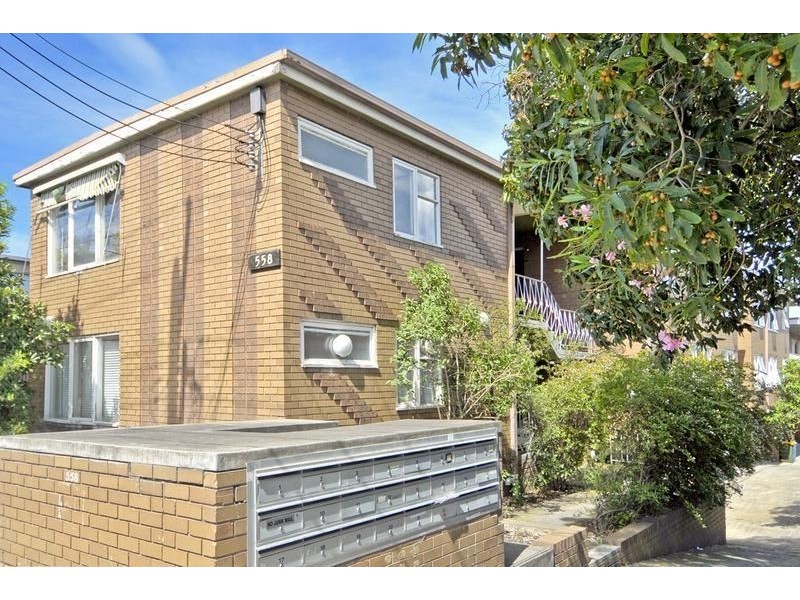 9/558 Moreland Road, Brunswick West VIC 3055
