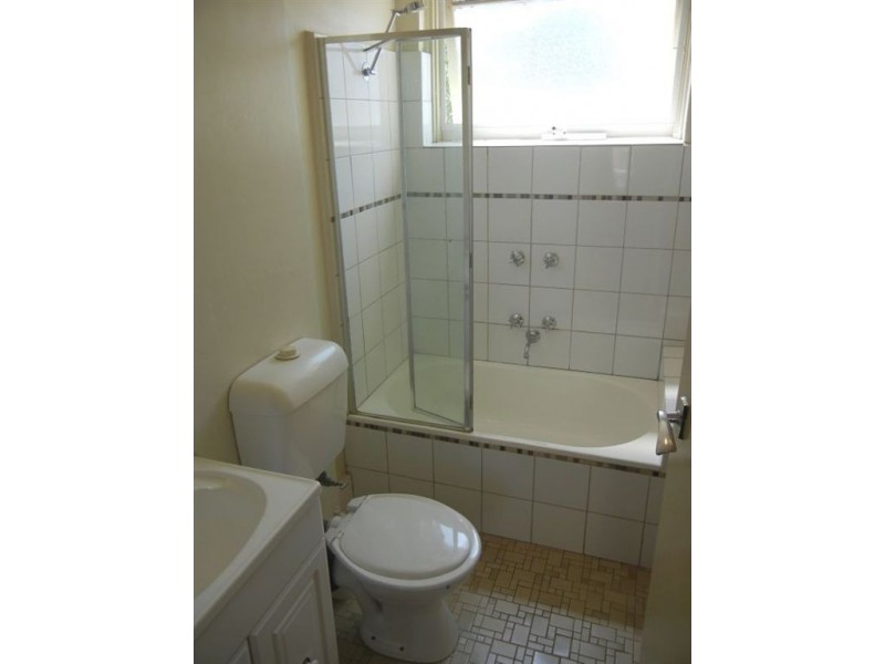 9/558 Moreland Road, Brunswick West VIC 3055