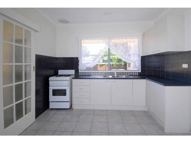 9 Kiddle Street, Fawkner VIC 3060