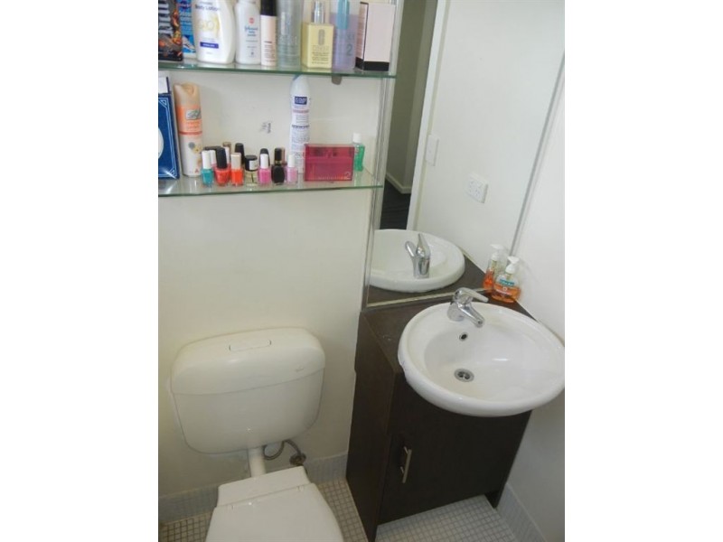 12/2 Dundas Street, Thornbury VIC 3071
