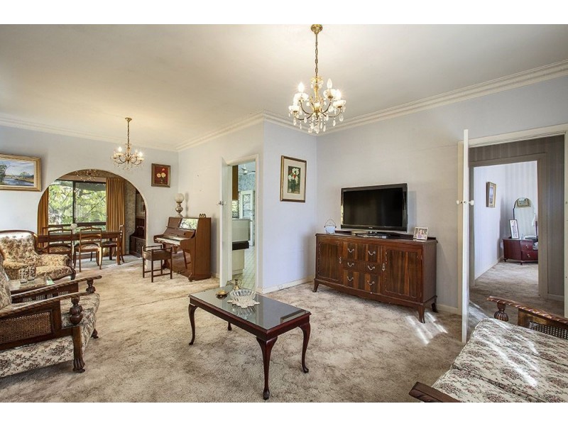 64 Kinsale Street, Reservoir VIC 3073