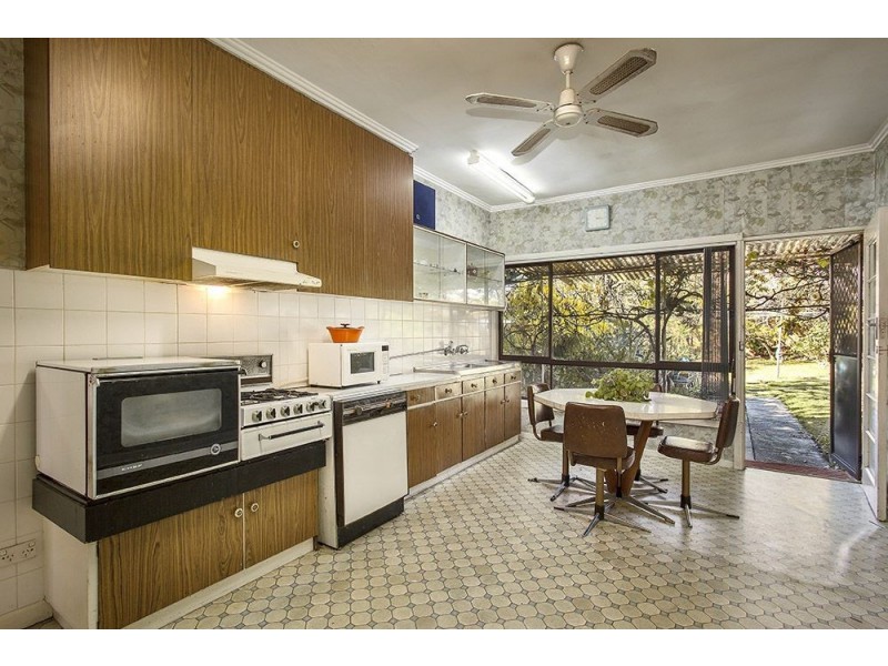 64 Kinsale Street, Reservoir VIC 3073