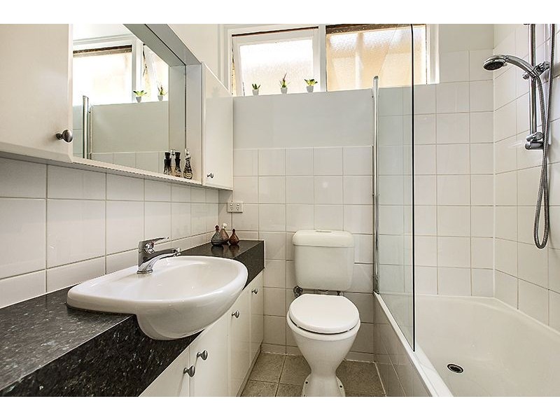 12/116 Arthurton Road, Northcote VIC 3070