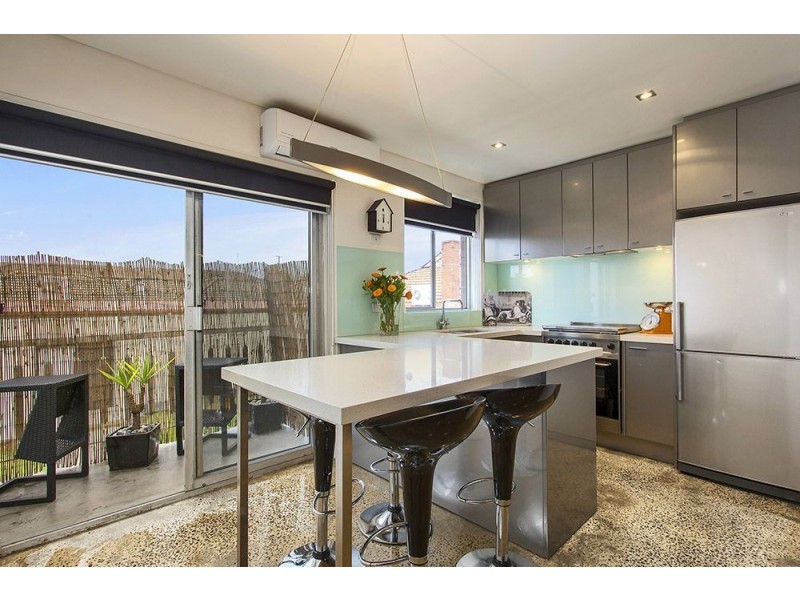 9/31 Martin Street, Thornbury VIC 3071