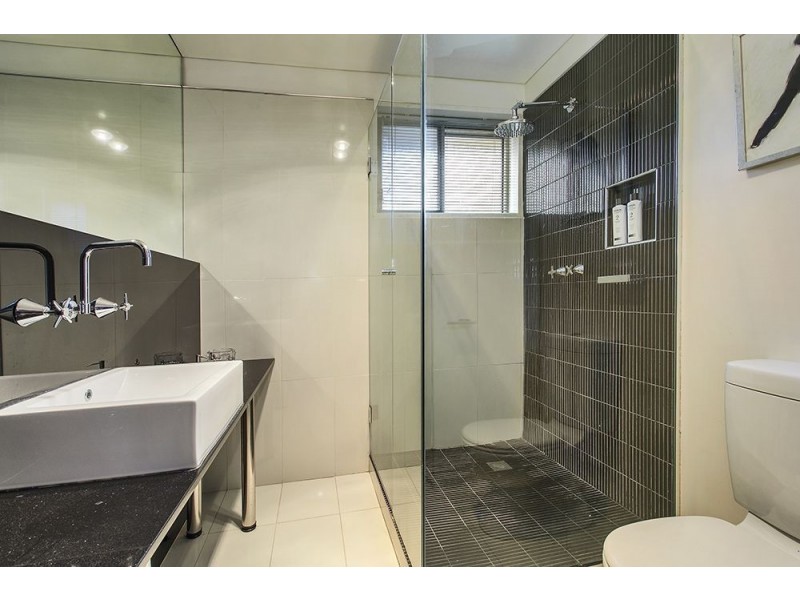 9/31 Martin Street, Thornbury VIC 3071