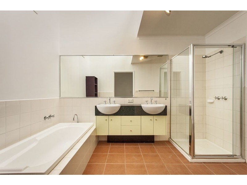 38 Warrs Avenue, Preston VIC 3072