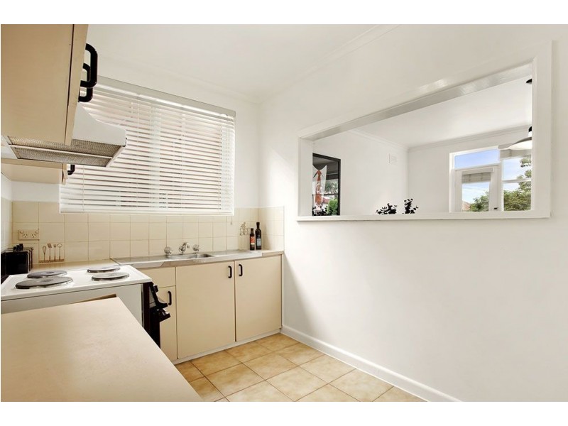 1/9 Hammond Street, Thornbury VIC 3071