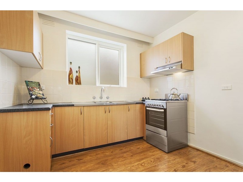 2/38 Woolton Avenue, Thornbury VIC 3071