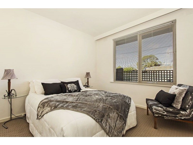 2/38 Woolton Avenue, Thornbury VIC 3071